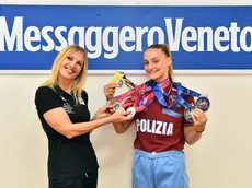 Ad accompagnare la campionessa c'è la mamma-allenatrice Spela