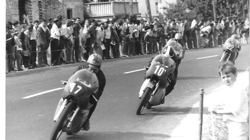 Alcune immagini d’epoca delle corse motociclistiche in Jugoslavia che si svolgevano tra gli anni ’50 e ’70
