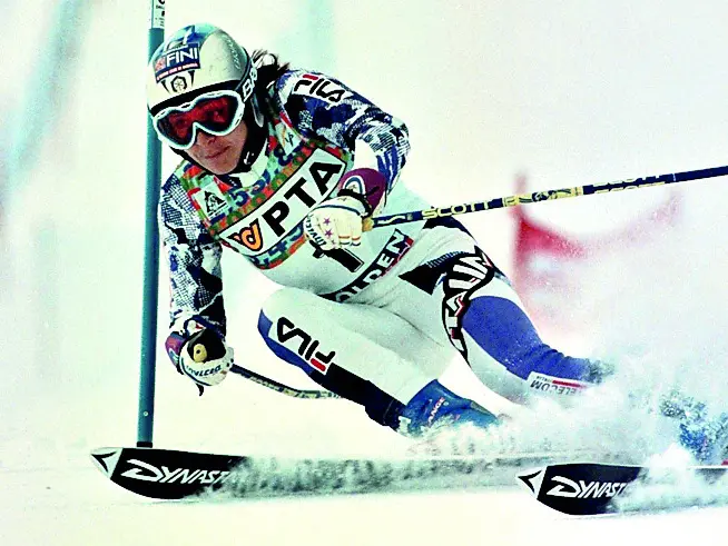Deborah Compagnoni durante la Coppa del Mondo a Sölden nel ’98