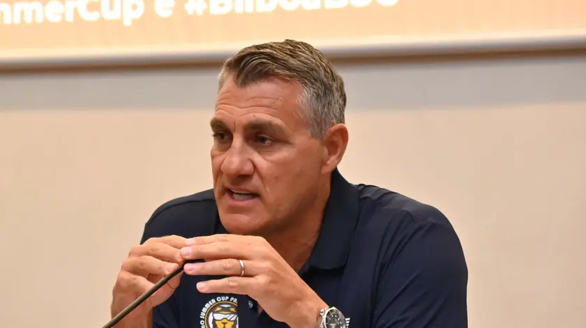 Vieri durante la presentazione della tappa di Lignano della sua Bobo Summer Cup
