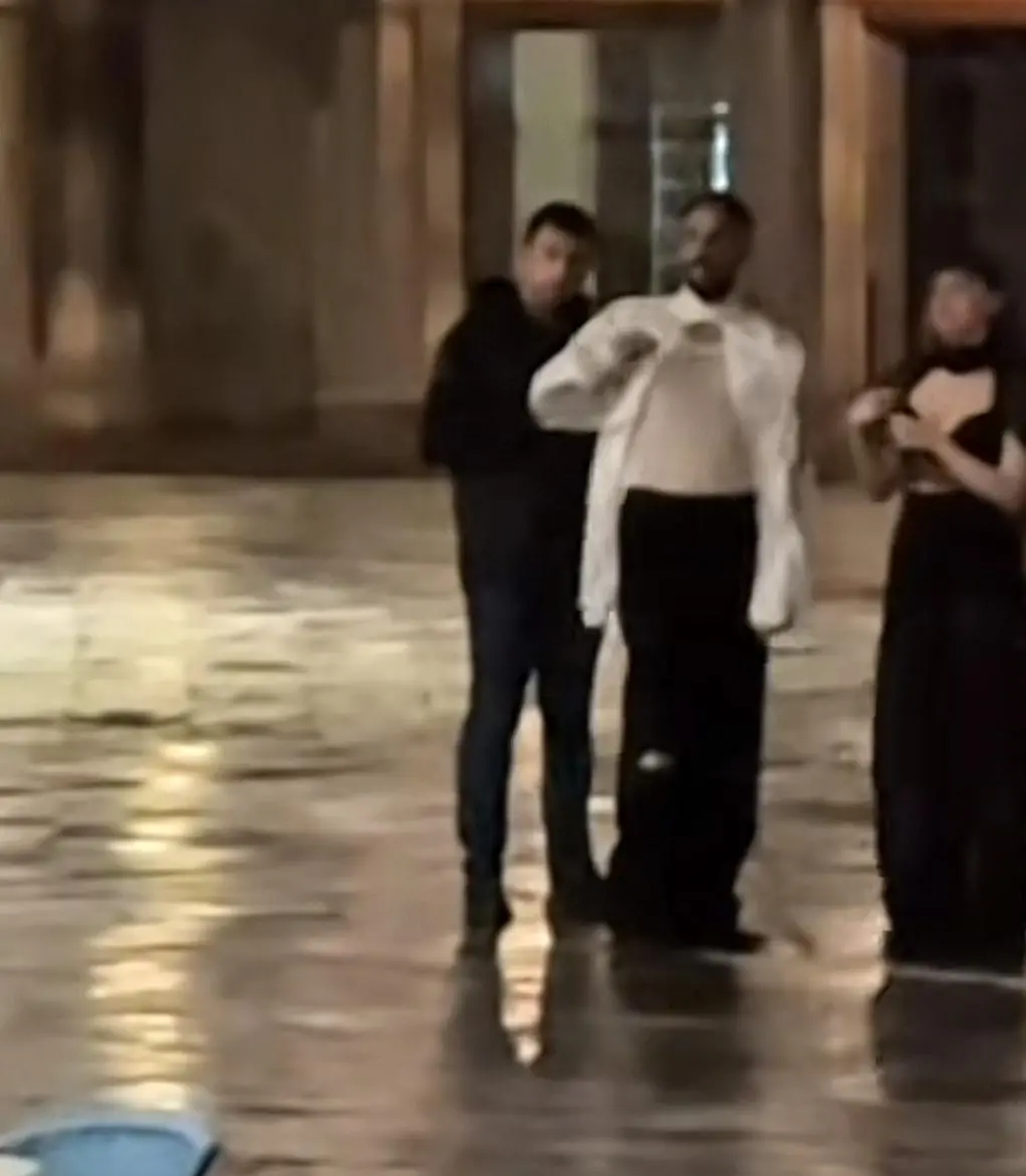 Un frame del video circolato sui social