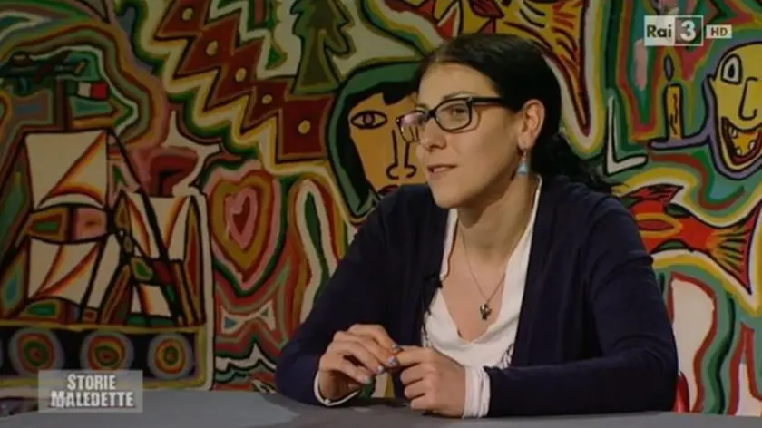 Stefania Albertani condannata per aver ucciso la sorella: qui sopra durante una intervista rilasciata a Raitre