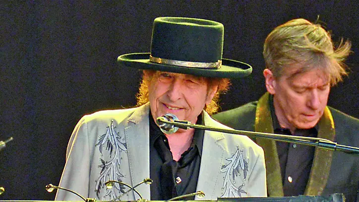 Bob Dylan sul palco. Foto Agf