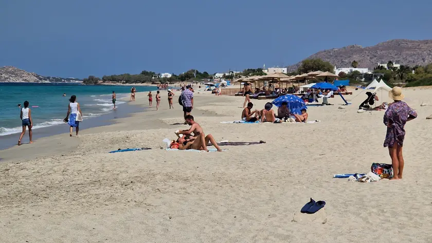 Mario Tozzi contro le spiagge italiane