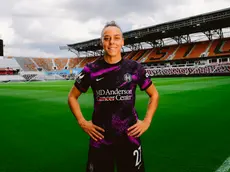 Lisa Boattin con la maglia degli Houston Dash