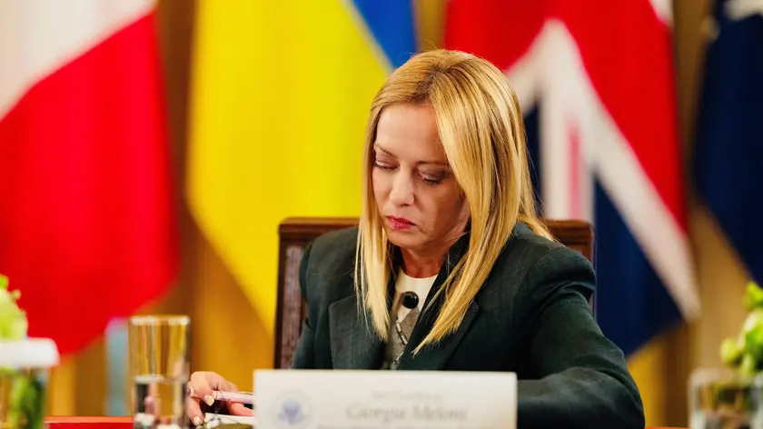 La premier Meloni alla Casa Bianca durante i colloqui sulla guerra in Ucraina