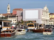 Al Lido di Venezia si arriva in vaporetto