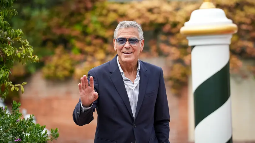 George Clooney in darsena all'Excelsior