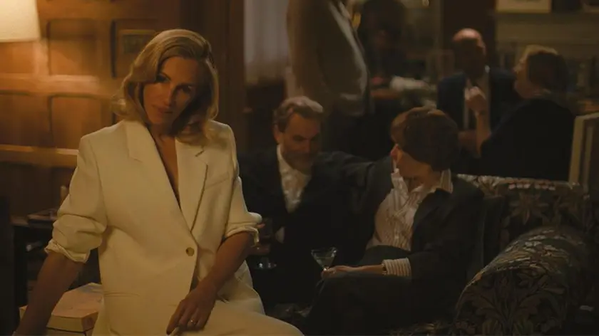 Un frame di After the Hunt con Julia Roberts
