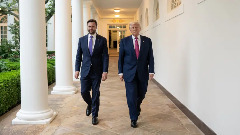 Donald Trump assieme a J. D. Vance