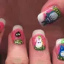 Smalti e decori sulle unghie