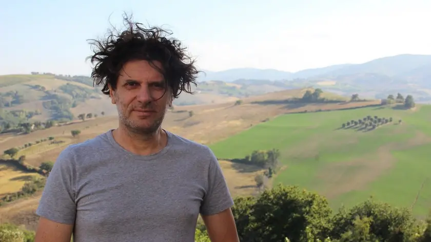 Simone Massi,autore del cortometraggio “Confini, canti”