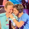 Marco Coin canta con Chris dei Coldplay