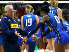 La gioia di Julio Velasco e Miriam Sylla al termine della finale