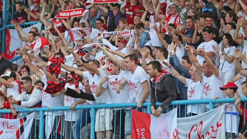 I tifosi del Nk Tabor Sežana sognano in grande