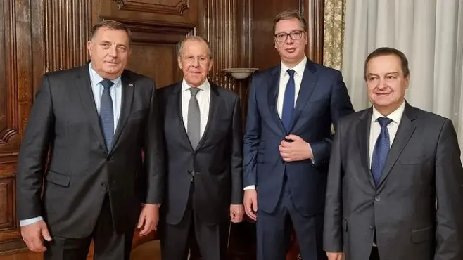 Il bosniaco Dodik, il russo Lavrov e i serbi Vučić e Dačić