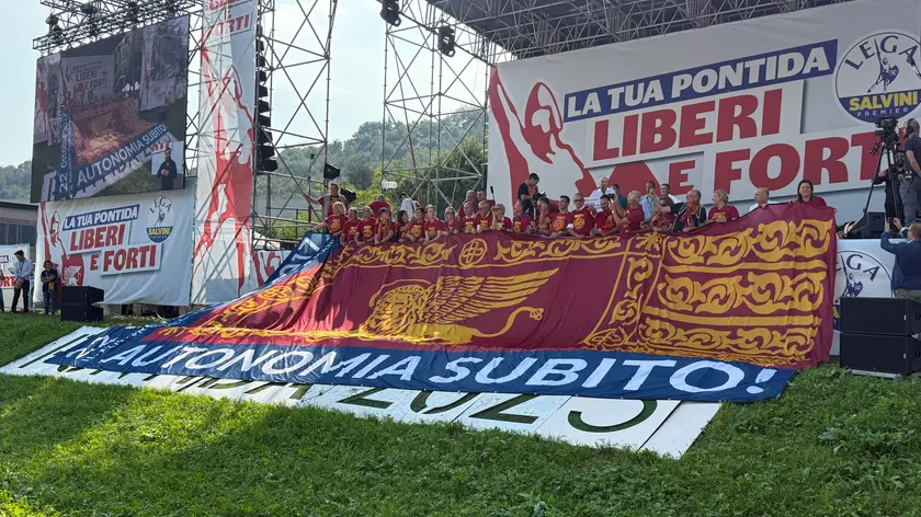 Il palco del raduno a Pontida