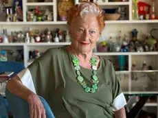 L'architetta Carla Tagliaferri, 92 anni, nella sua casa di Garda