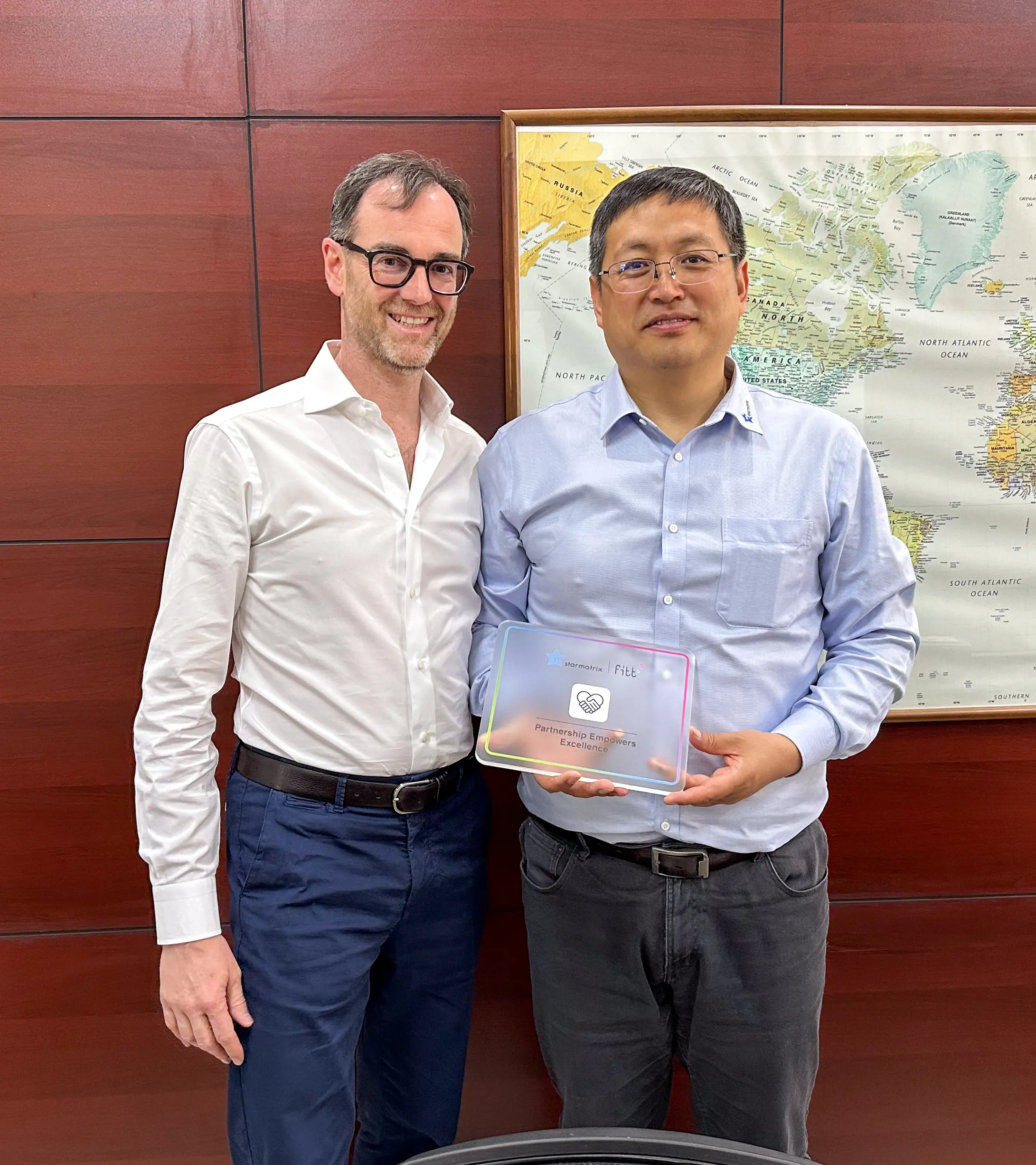 Alessandro Mezzalira, Ceo di Fitt, e Kang Haibiao presidente e Ceo di Starmatrix