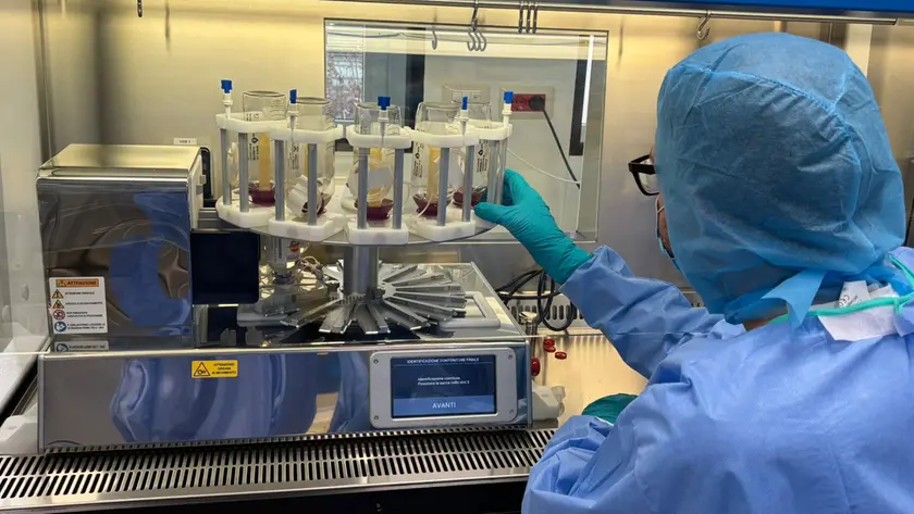 Il robot ChemioMaker si inserisce nelle postazioni di lavoro in ospedale
