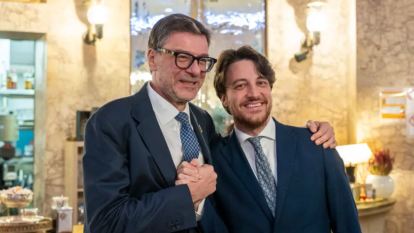 Giancarlo Giorgetti con Alberto Stefani al Pedrocchi