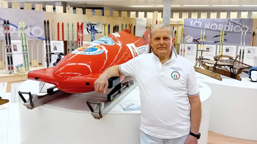 Roberto Zandonella Necca con il suo bob che vinse l’oro