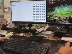 La polizia di Venezia ha arrestato un uomo che generava immagini pedopornografiche con l'AI