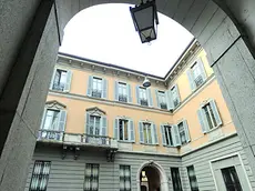 Piazzetta Cuccia, sede di Mediobanca a Milano