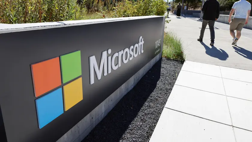 La sede di Microsoft, che ha realizzato una analisi su oltre 200 mila conversazioni con Copilot