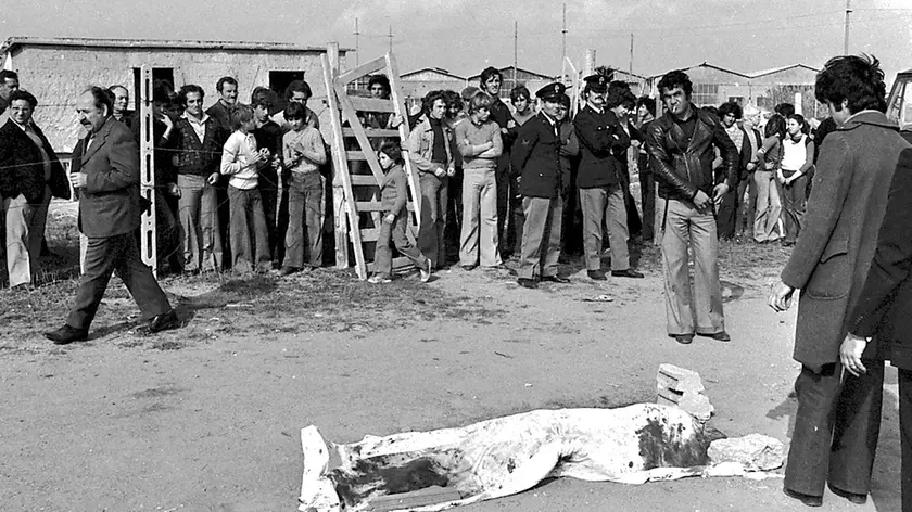 Il ritrovamento del corpo di Pier Paolo Pasolini al Lido di Ostia il 2 novembre del 1975