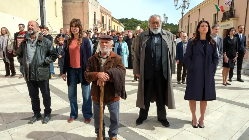 Una scena del film "La vita va così"