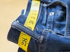 Jeans sostenibili con gli enzimi top secret di Ca’ Foscari