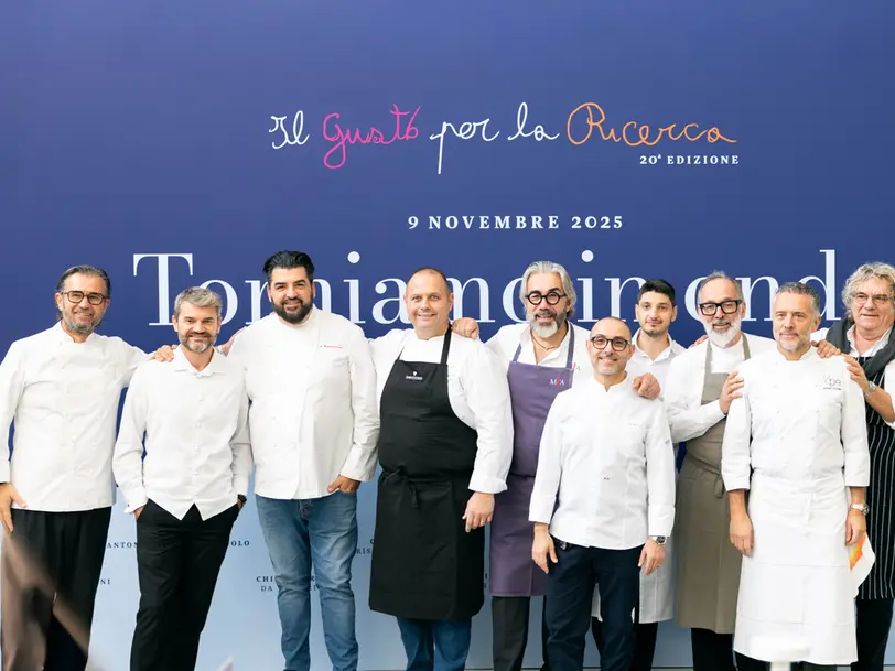 L'incredibile parterre di chef stellati che hanno preparato il pranzo di beneficenza (ph. Riccardo Andreatta)