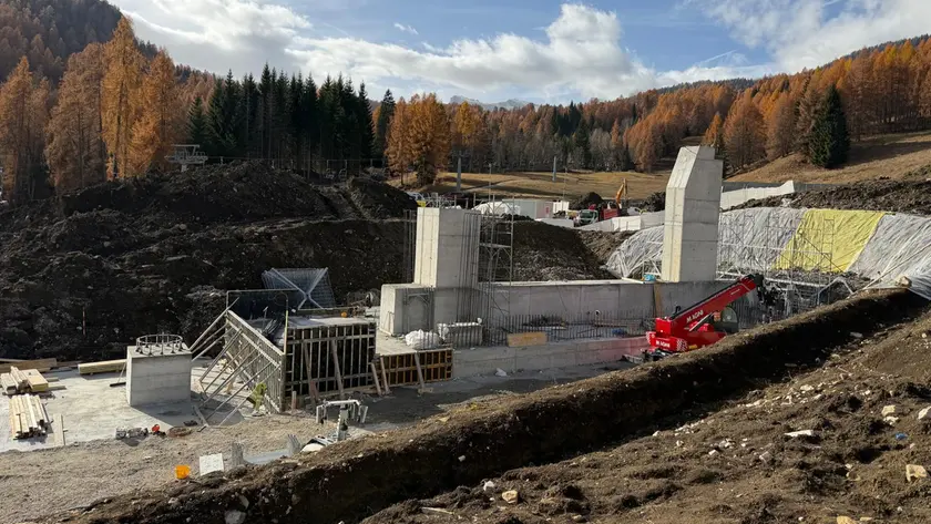 Il cantiere della cabinovia a Socrepes