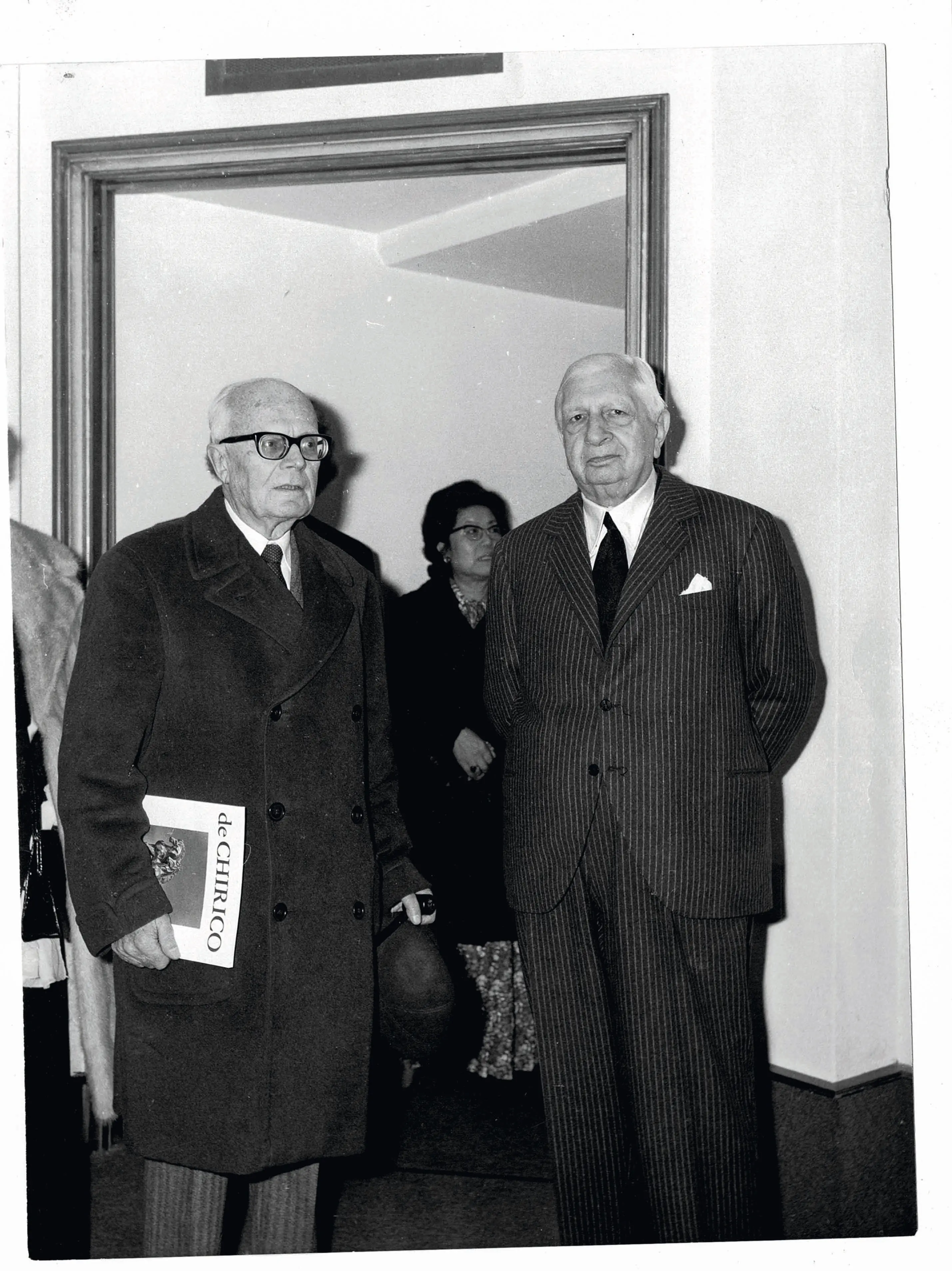 Pertini a una mostra con De Chirico