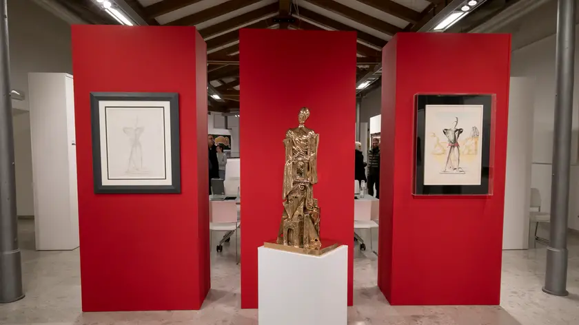 Nella foto di Katia Bonaventura un'anteprima dell’allestimento della mostra su De Chirico