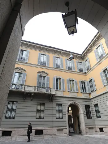 La sede di Mediobanca in piazzetta Cuccia