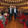 L'ingresso di Alberto Stefani con Paolo Possamai ai teatro Verdi di Padova per l'incontro promosso da Nem