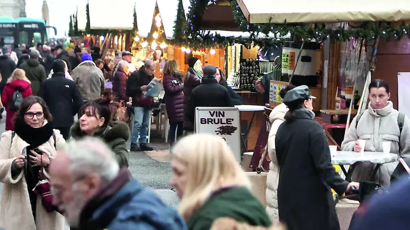 Mercatini di Natale all’insegna dei dolci tipici e del vin brulè a Trieste