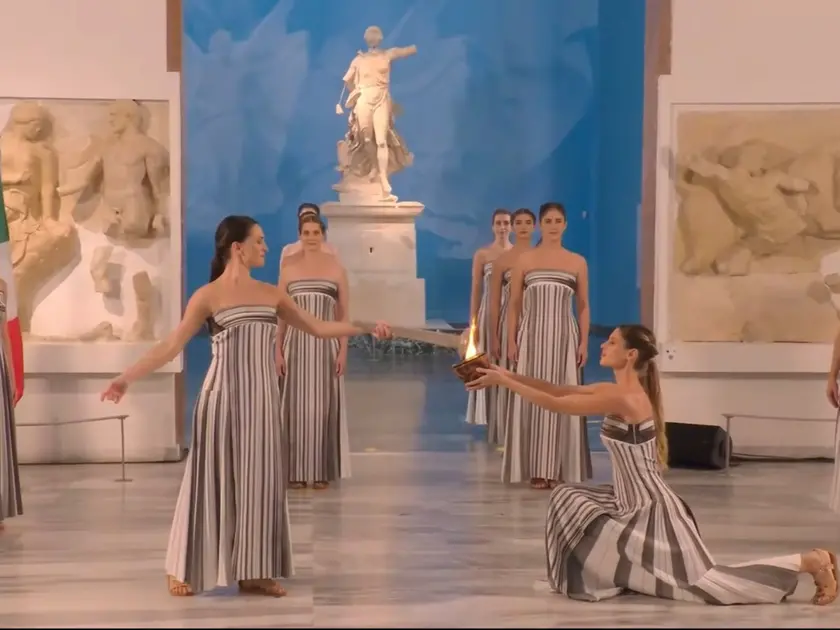 L'accensione della fiamma olimpica