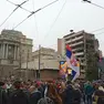 Belgradesi in piazza lo scorso 11 novembre per la salvaguardia del Generalštab. (foto tratta da X)