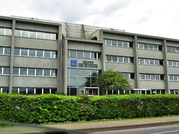 Il quartier generale di Rizzani De Eccher alle porte di Udine: per il gruppo lavorano 1.800 persone