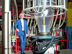 Renato Zelcher nello stabilimento della Crocco a Cornedo Vicentino