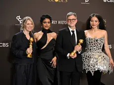 Sara Murphy, Teyana Taylor, Paul Thomas Anderson e Chase Infinity alla premiazione dei Golden Globe