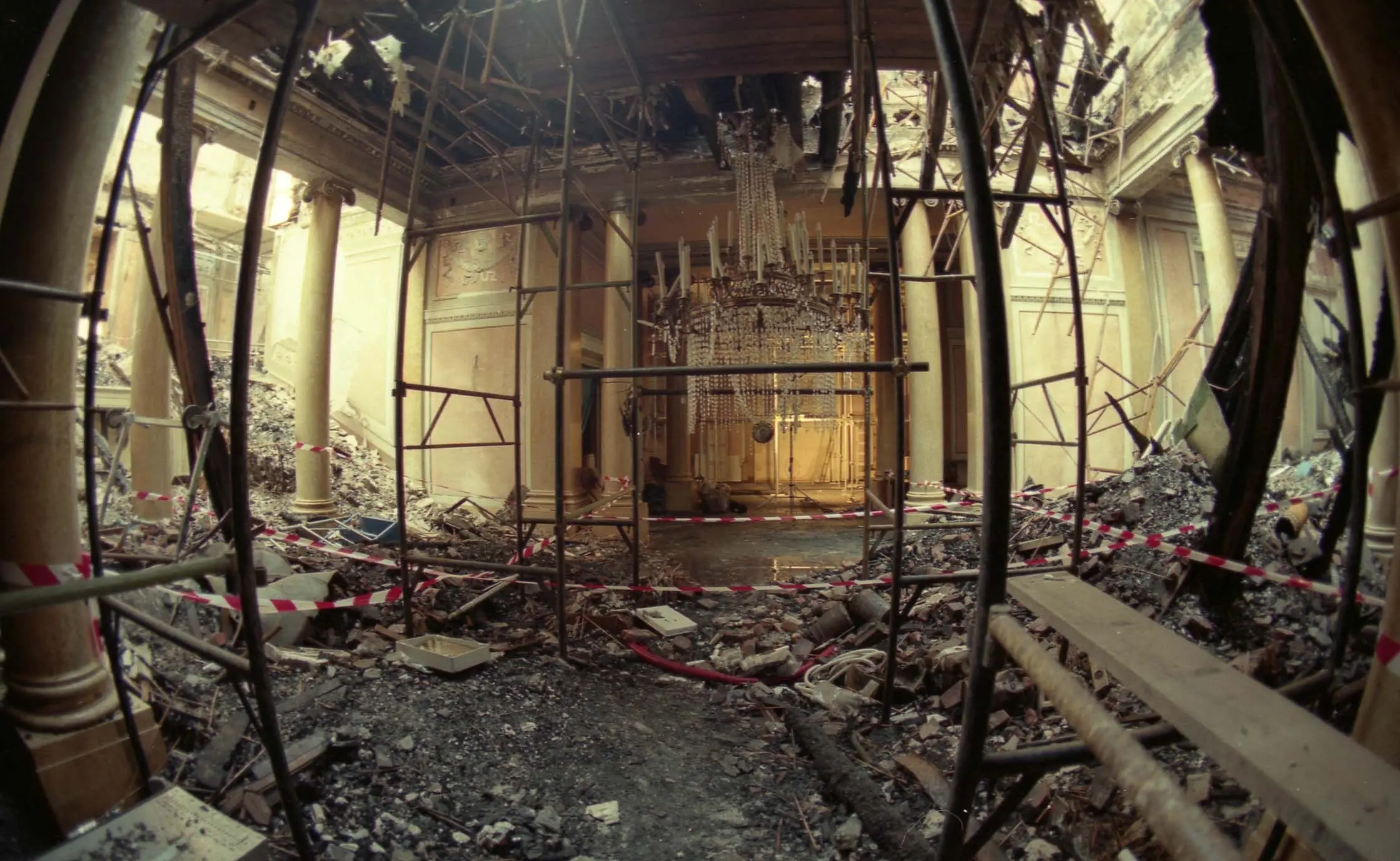 I danni interni al Teatro la Fenice