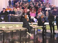 L'ascolto in anteprima delle canzoni di Sanremo a Milano