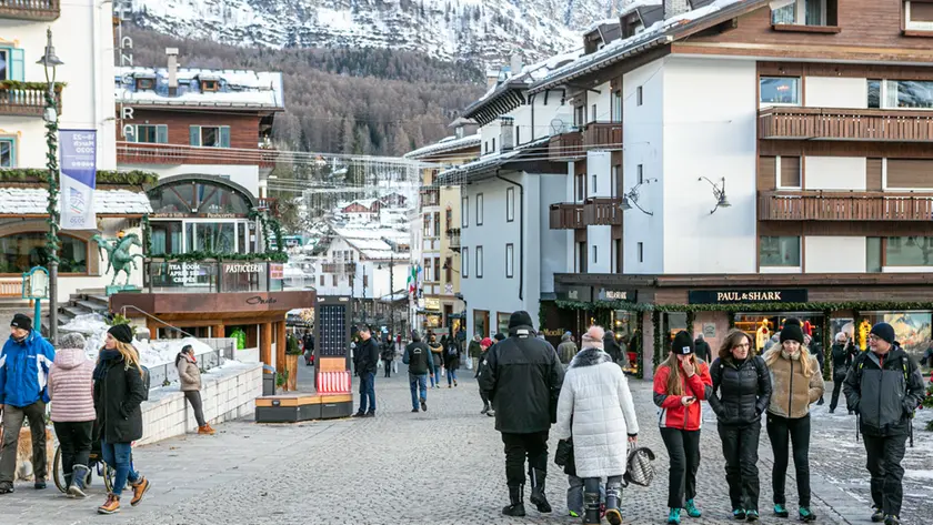 MiCo in ritardo con il pagamento degli alberghi di Cortina a del Cadore