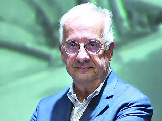 Walter Veltroni, intellettuale e scrittore, è stato primo segretario del Pd