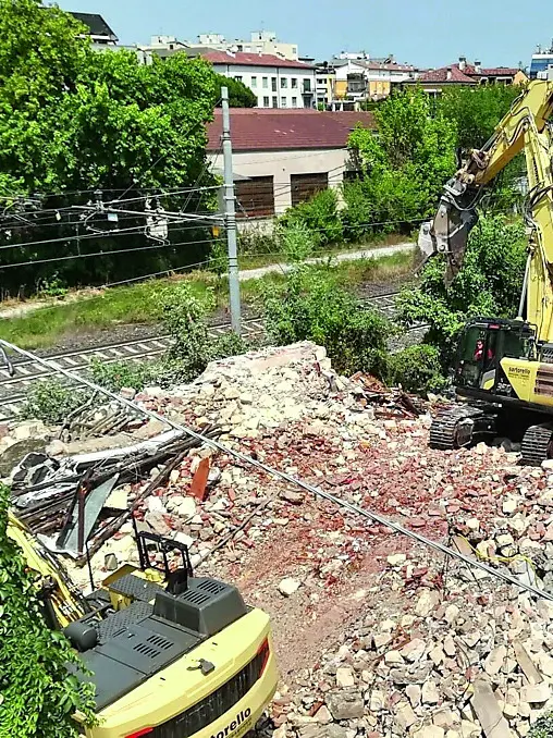 Demolizioni a Vicenza per i cantieri della Tav