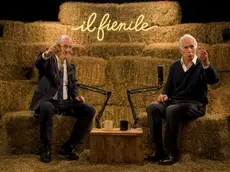 Luca Zaia e Giovanni Malagò nella prima puntata del podcast Il fienile